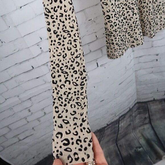 FATE GOLD TAN BROWN LEOPARD PRINT TURTLE NECK LONG SLEEVE STRETCHY SHEER TOP - Picture 7 of 10